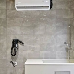 a pet spa with a air conditioner unit